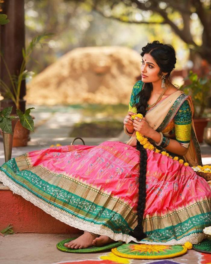 divi vadthya_teluguvox 4